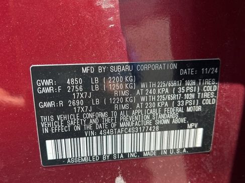 Used 2025 Subaru Outback Premium AWD/4WD image 3