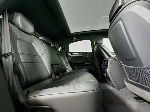 New 2026 Porsche Cayenne S image 28
