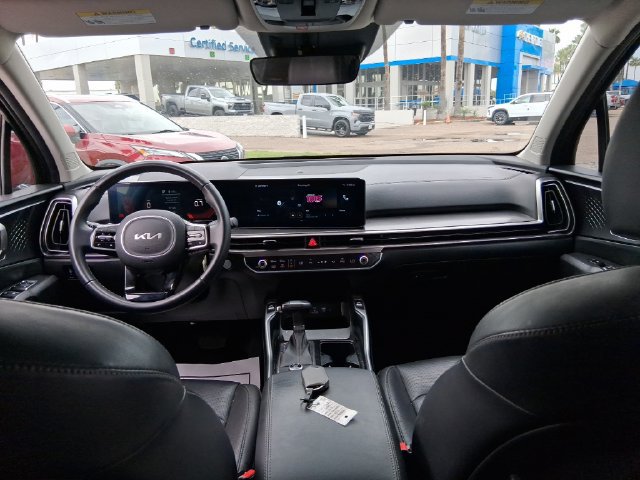 Used 2024 Kia Sorento S w/ Panoramic Sunroof Package FWD image 12