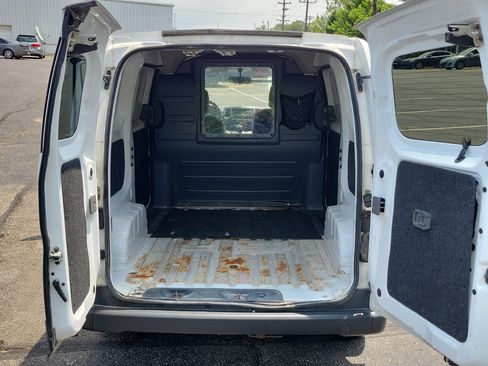 Used 2015 Nissan NV200 S w/ Back Door Glass Package FWD image 10