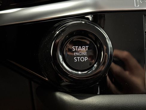 New 2026 Nissan Pathfinder SV w/ Cargo Package FWD image 20