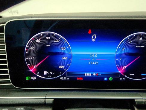 Used 2024 Mercedes-Benz GLE 450 4MATIC w/ AMG Line Exterior image 14