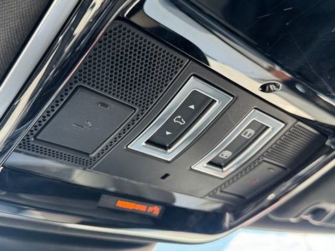 Used 2019 Land Rover Range Rover Supercharged image 36