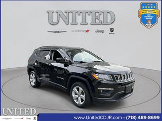 Used 2019 Jeep Compass Latitude video 1