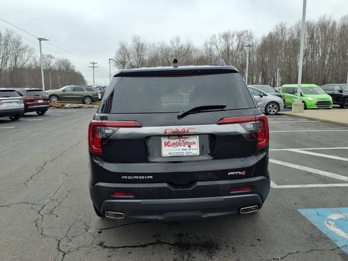 Used 2023 GMC Acadia AT4 w/ Technology Package AWD/4WD image 7