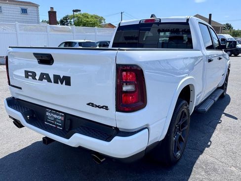 New 2026 RAM 1500 Laramie AWD/4WD image 8