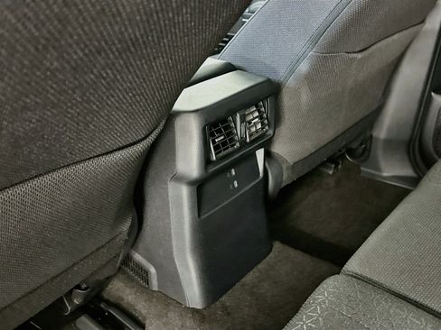 Used 2026 Toyota 4Runner SR5 AWD/4WD image 28