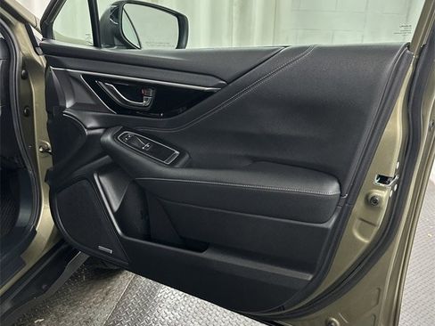 Used 2023 Subaru Outback Limited image 34