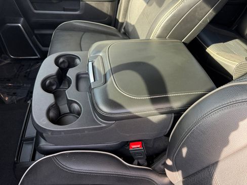 Used 2024 RAM 2500 Laramie image 14