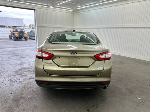 Used 2013 Ford Fusion SE image 6