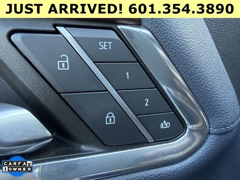 Used 2023 Chevrolet Silverado 1500 High Country w/ High Country Premium Package image 9