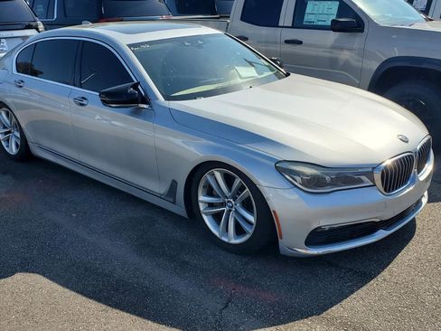 Used 2016 BMW 750i xDrive image 2