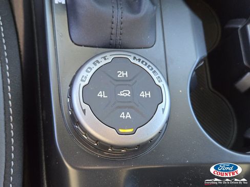 New 2026 Ford Bronco Outer Banks w/ Sasquatch Package image 15