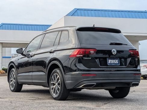 Used 2021 Volkswagen Tiguan S image 8