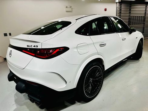 New 2026 Mercedes-Benz GLC 43 AMG 4MATIC Coupe image 12