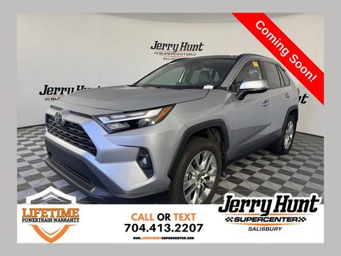 Used 2025 Toyota RAV4 XLE Premium FWD image 1