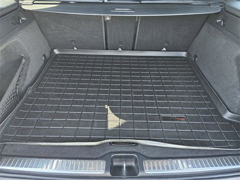 Used 2022 Mercedes-Benz GLC 300 GLC 300 image 32