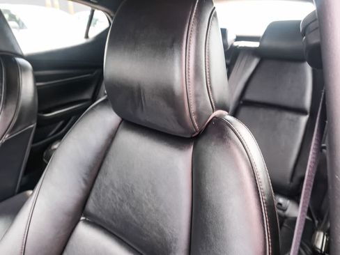 Used 2024 MAZDA MAZDA3 s FWD image 22