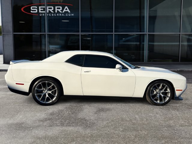 Used 2022 Dodge Challenger GT RWD image 6