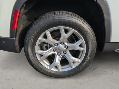 Used 2022 Jeep Wagoneer Series I w/ Convenience Group I image 10