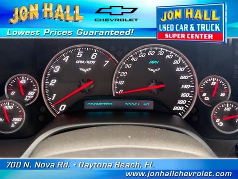 Used 2006 Chevrolet Corvette Coupe w/ Preferred Equipment Group RWD image 24