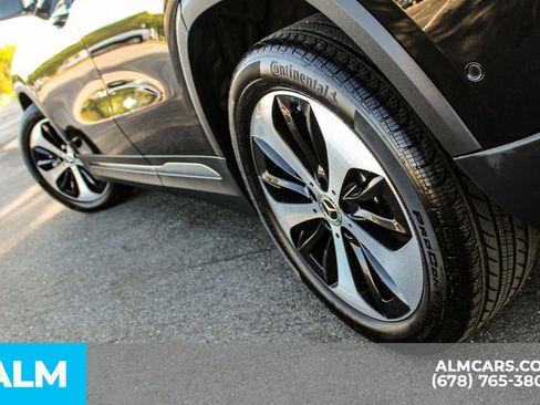 Used 2025 Mercedes-Benz GLA 250 image 15