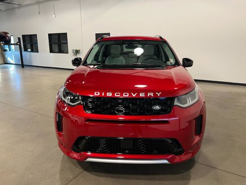 Used 2025 Land Rover Discovery Sport S image 8