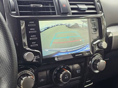 Used 2021 Toyota 4Runner TRD Off-Road image 31