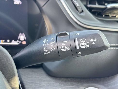 New 2025 Jeep Grand Cherokee Limited image 25