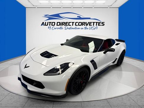 Used 2019 Chevrolet Corvette Z06 RWD image 23