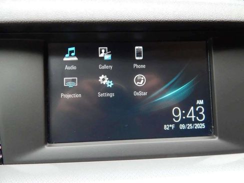 Used 2018 Buick Regal Preferred image 29