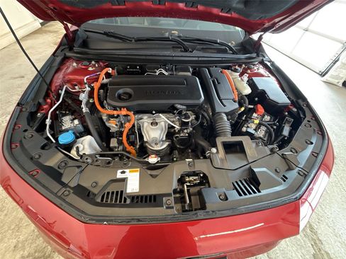 Used 2024 Honda Accord Sport image 18