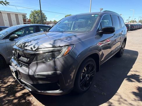 Used 2022 Honda Pilot Special Edition image 2
