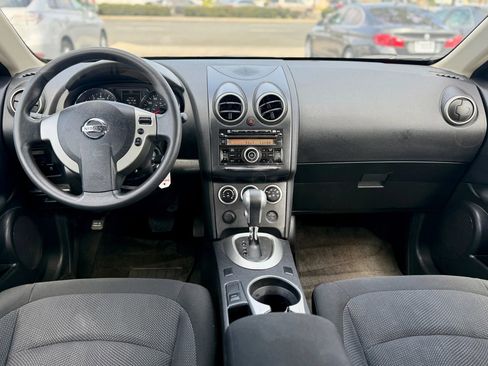 Used 2012 Nissan Rogue S image 13