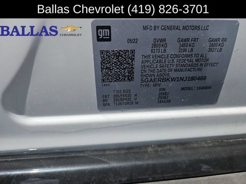 Used 2022 Buick Enclave Essence w/ Sport Touring Edition FWD image 34