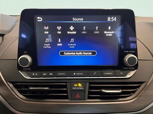 Used 2024 Nissan Altima 2.5 SV FWD image 22