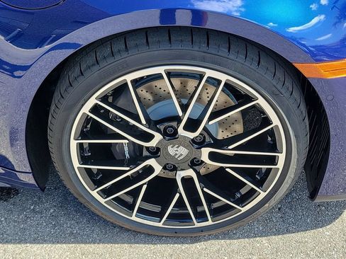 Used 2026 Porsche 911 Carrera RWD image 13