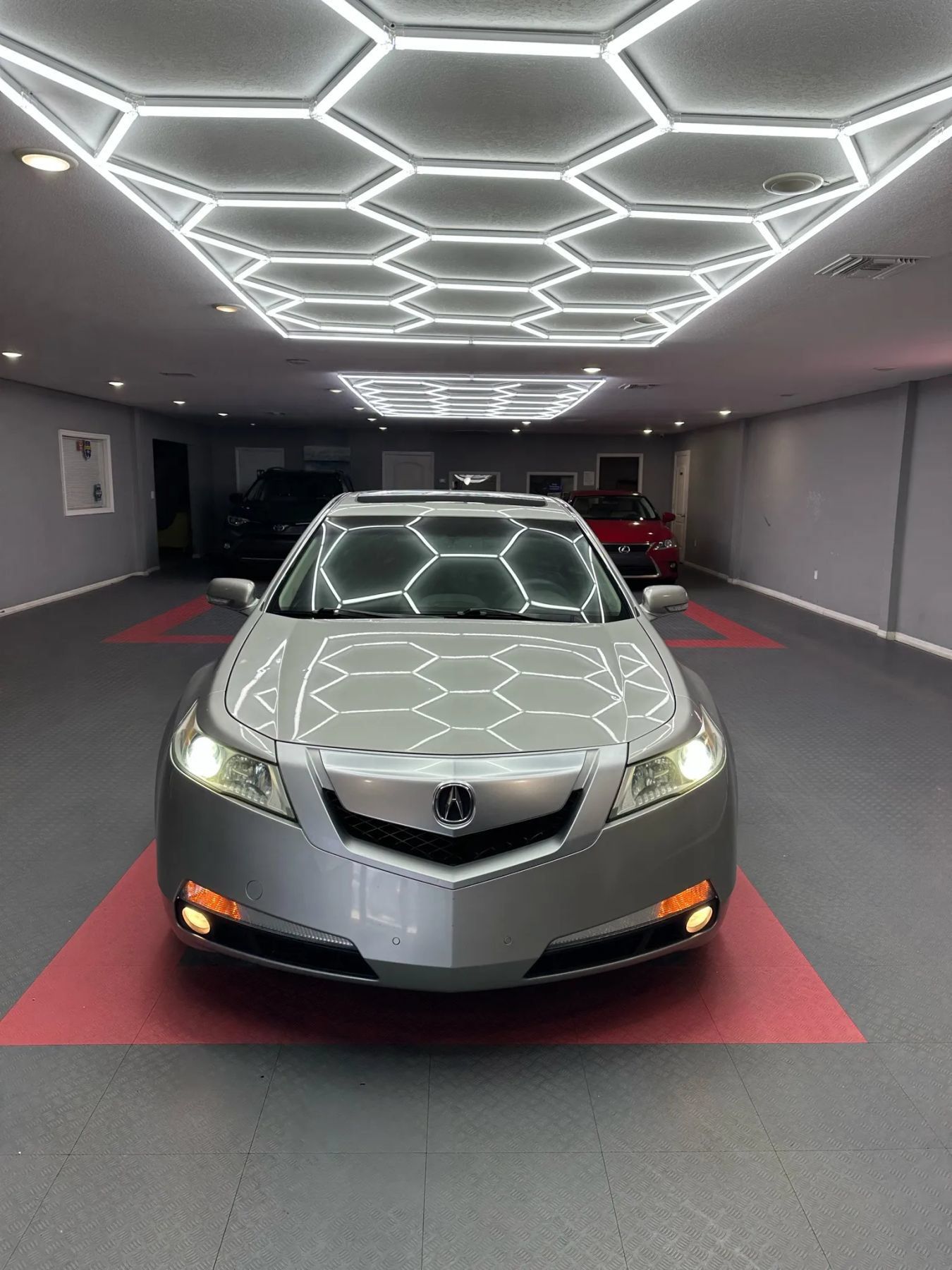 Used 2011 Acura TL w/ Technology Package FWD image 8
