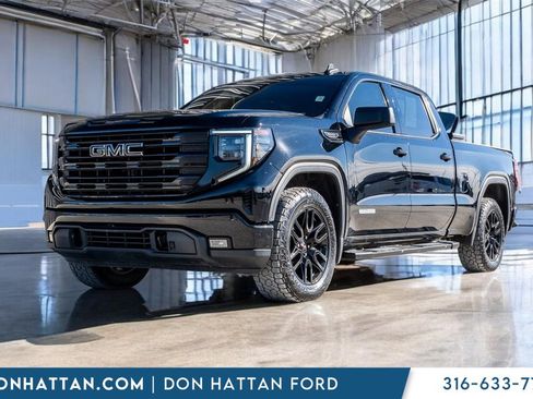 Used 2022 GMC Sierra 1500 Elevation w/ LPO, Elevation Black Package image 1