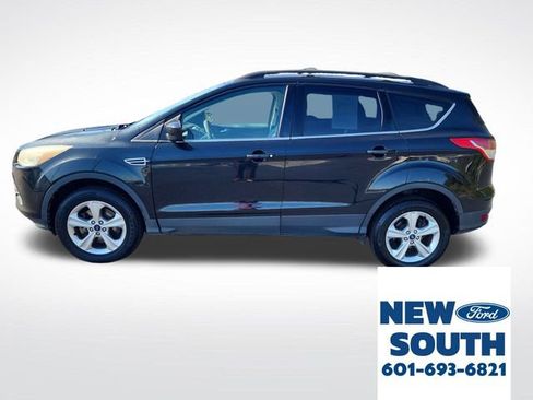 Used 2013 Ford Escape SE image 2