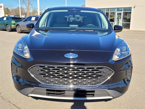 Used 2021 Ford Escape SE w/ Cold Weather Package image 13