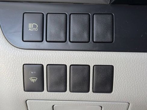 Used 2019 Toyota Highlander LE FWD image 29