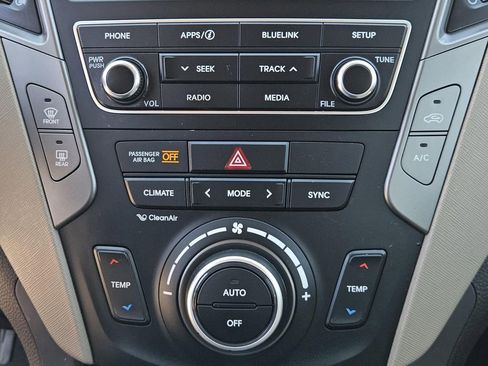 Used 2017 Hyundai Santa Fe Sport image 14