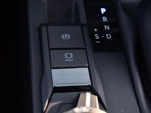 Used 2025 Toyota 4Runner 4WD image 18