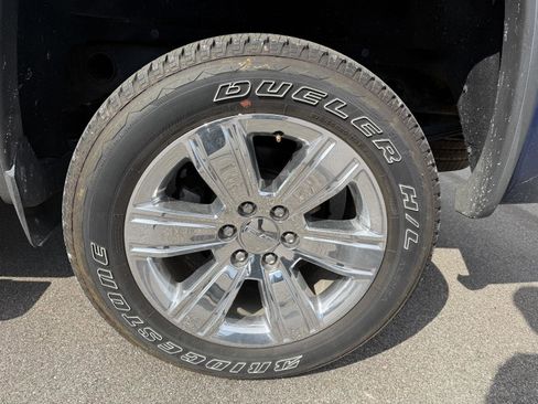 Used 2018 GMC Sierra 1500 SLT image 16