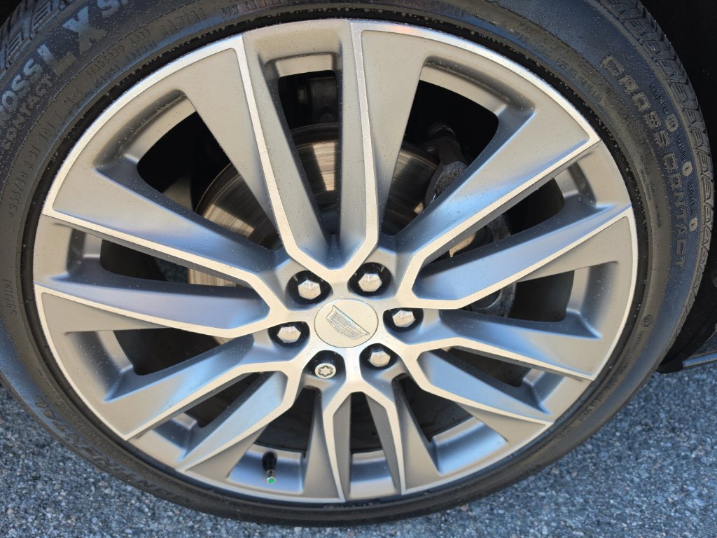 Used 2020 Cadillac XT6 Sport w/ Platinum Package AWD/4WD image 9