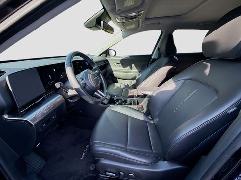 Used 2024 Hyundai Kona Limited image 17