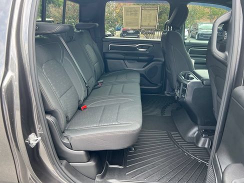 Used 2025 RAM 1500 Big Horn AWD/4WD image 17