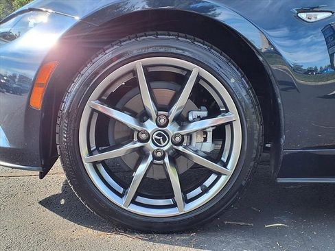 Used 2021 MAZDA MX-5 Miata RF Grand Touring image 22