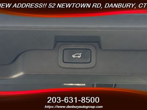 Used 2018 Land Rover Discovery HSE Luxury AWD/4WD image 39
